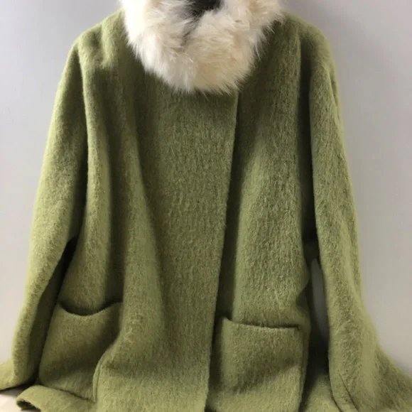 Coat - Picture 3 of 3